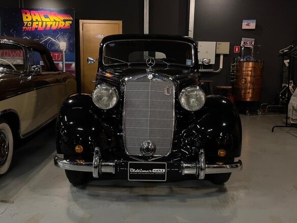 1951 Mercedes-Benz W136, чёрный - вид 6