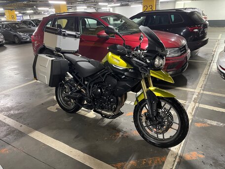 2011 Triumph Tiger 800, жёлтый, 620000 рублей, вид 1