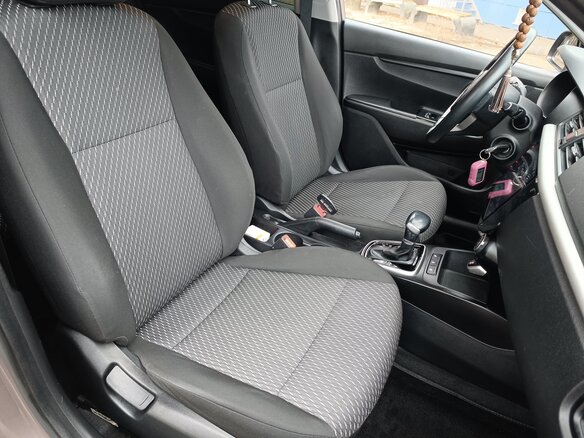 2020 Kia Rio IV, коричневый, 1345000 рублей - вид 9