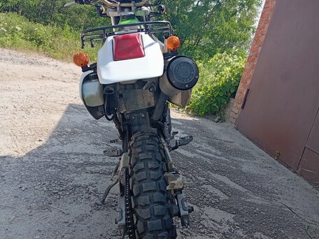 1995 Kawasaki KLX 250, белый, 285000 рублей, вид 5