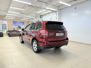 2014 Subaru Forester IV, красный, 1599000 рублей, вид 4