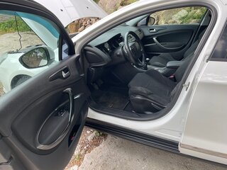 2010 Citroen C5 II, белый, 600000 рублей, вид 4
