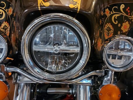 2013 Harley-Davidson Electra Glide, коричневый, 2800000 рублей, вид 5