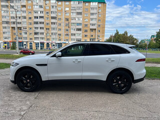 2019 Jaguar F-Pace I, белый, 3900000 рублей, вид 5
