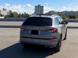 2025 Skoda Kodiaq I Рестайлинг, серый, 3650000 рублей, вид 3