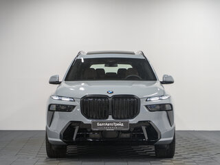 2026 BMW X7 40i I (G07) Рестайлинг, серый, 16700000 рублей, вид 5