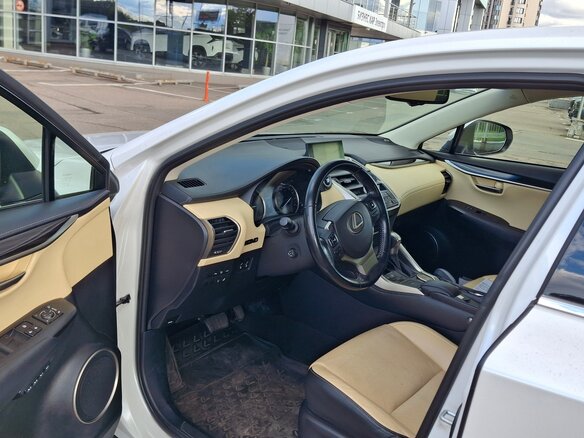 2015 Lexus NX 300h I, белый, 2990000 рублей - вид 6