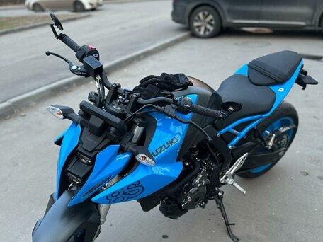 2023 Suzuki GSX-8S, синий, 879000 рублей, вид 2