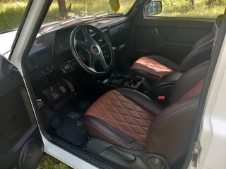 2011 Lada (ВАЗ) 2121 (4x4) I Рестайлинг, белый, 420000 рублей, вид 3