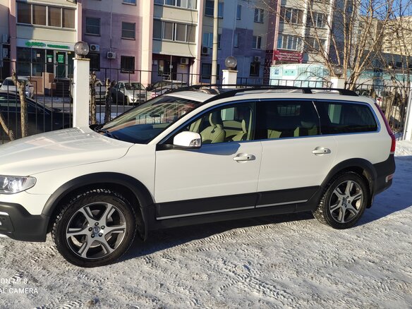 2014 Volvo XC70 II Рестайлинг, белый