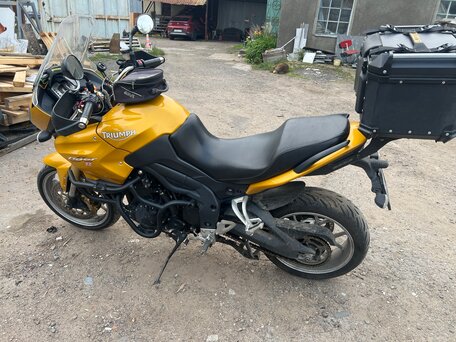 2007 Triumph Tiger 1050, золотистый, 450000 рублей, вид 3