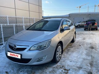 2011 Opel Astra J, серебристый, 670000 рублей, вид 1