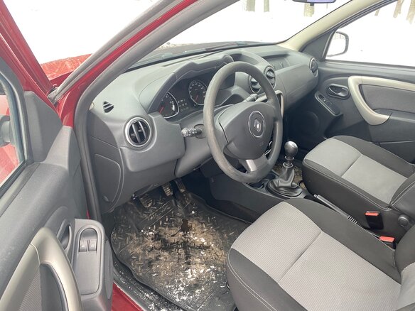 2014 Renault Duster I, красный - вид 9