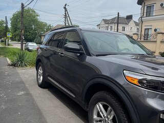 2020 Ford Explorer VI, серый, 3200000 рублей, вид 5