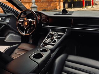 2017 Porsche Panamera Turbo II, чёрный, 8600000 рублей, вид 5