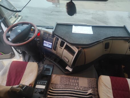 2008 Renault Premium, белый, 2000000 рублей, вид 3