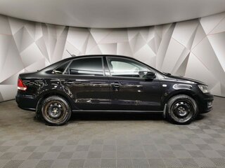 2017 Volkswagen Polo V Рестайлинг, чёрный, 900000 рублей, вид 4