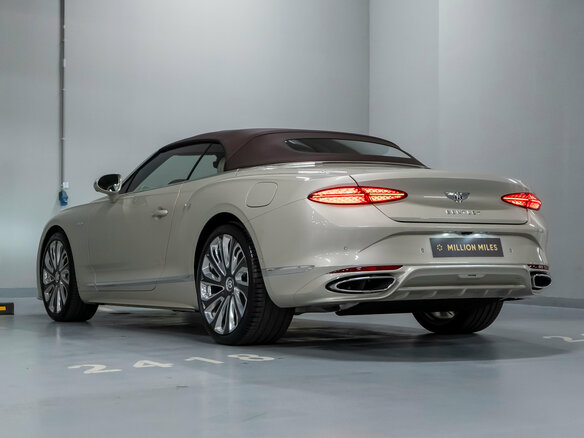 2025 Bentley Continental GT Speed IV, серый, 48865000 рублей - вид 13