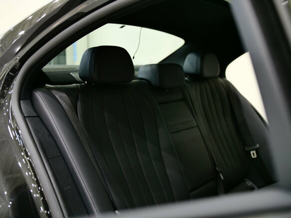 2025 Mercedes-Benz E-Класс 300 VI (W214, S214), чёрный, 7800000 рублей - вид 28