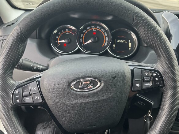 2021 Lada (ВАЗ) Largus I Рестайлинг, белый, 1020000 рублей - вид 9