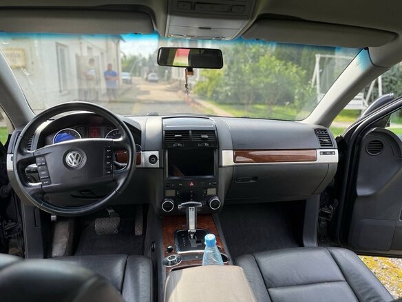 2008 Volkswagen Touareg I Рестайлинг, чёрный, 1549000 рублей - вид 12