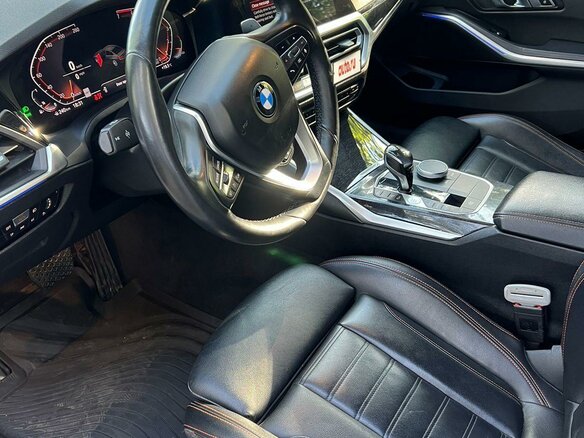 2019 BMW 3 серии 330i xDrive VII (G2x), белый, 3580000 рублей - вид 32