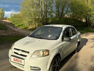2010 Chevrolet Aveo I Рестайлинг, белый, 345000 рублей, вид 1