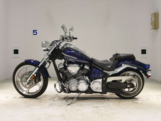 2015 Yamaha XV 1900, синий, 1300000 рублей, вид 3
