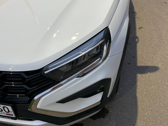 2024 Lada (ВАЗ) Vesta SW Cross I Рестайлинг (NG), белый - вид 5