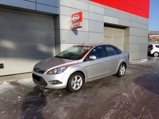 2010 Ford Focus II Рестайлинг, серебристый, 550000 рублей, вид 1