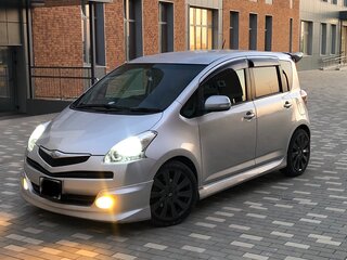 2007 Toyota Ractis I, серебристый, 610000 рублей, вид 1