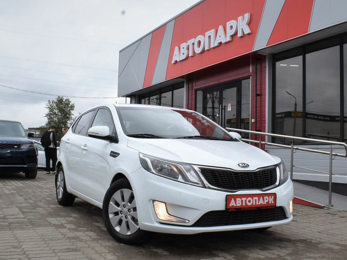 Открыть фотографии: Kia Rio III