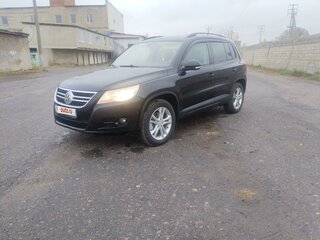 2008 Volkswagen Tiguan I, чёрный, 950000 рублей, вид 2