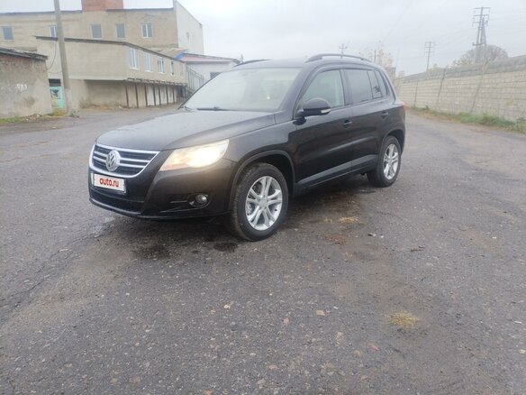 2008 Volkswagen Tiguan I, чёрный, 950000 рублей - вид 1