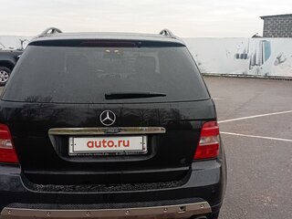 2008 Mercedes-Benz M-Класс 320 II (W164), чёрный, 1750000 рублей, вид 4