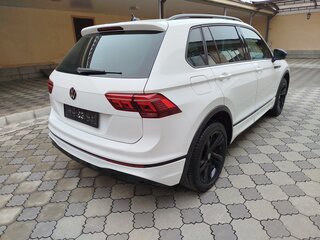 2021 Volkswagen Tiguan II Рестайлинг, белый, 3500000 рублей, вид 5