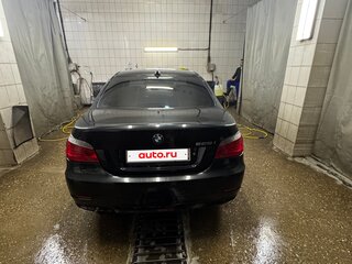 2007 BMW 5 серии 525i V (E60/E61) Рестайлинг, чёрный, 1300000 рублей, вид 5