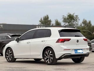 2026 Volkswagen Golf VIII Рестайлинг, белый, 2770000 рублей, вид 5