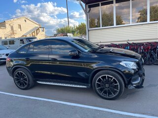 2015 Mercedes-Benz GLE Coupe 400 I (C292), чёрный, 3999999 рублей, вид 2