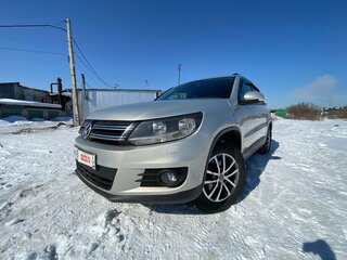 2011 Volkswagen Tiguan I Рестайлинг, серебристый, 1100000 рублей, вид 1