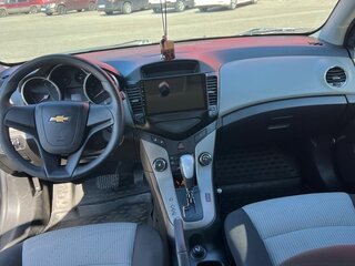 2012 Chevrolet Cruze I, чёрный, 750000 рублей, вид 4