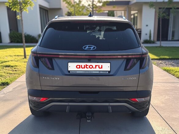 2021 Hyundai Tucson IV, серый, 3200000 рублей - вид 3