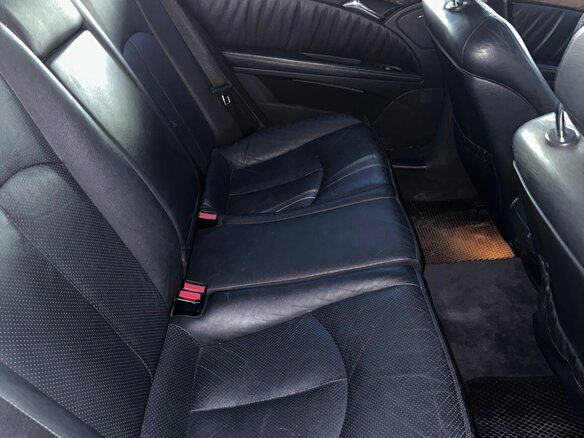 2004 Mercedes-Benz E-Класс 200 III (W211, S211), серебристый, 1300000 рублей - вид 12