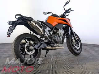 2022 KTM 790 Duke, оранжевый, 799900 рублей, вид 2