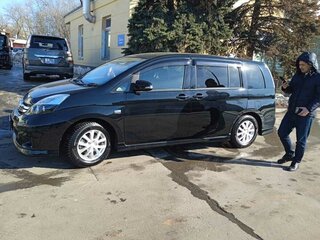 2014 Toyota ISis I Рестайлинг, чёрный, 1550000 рублей, вид 2