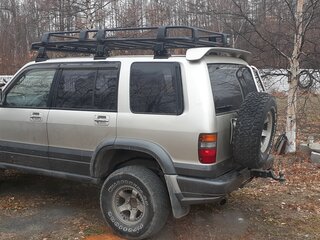 2000 Isuzu Bighorn II, золотистый, 1000000 рублей, вид 3