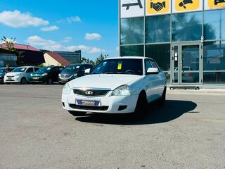 2014 Lada (ВАЗ) Priora I Рестайлинг, белый, 469000 рублей, вид 1