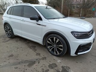2020 Volkswagen Tiguan II, белый, 3490000 рублей, вид 1