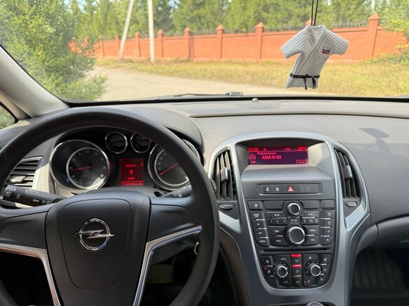 2012 Opel Astra J Рестайлинг, серебристый, 799999 рублей - вид 19