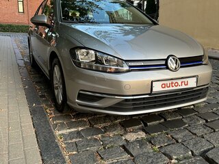 2019 Volkswagen Golf VII Рестайлинг, серый, 1990000 рублей, вид 3